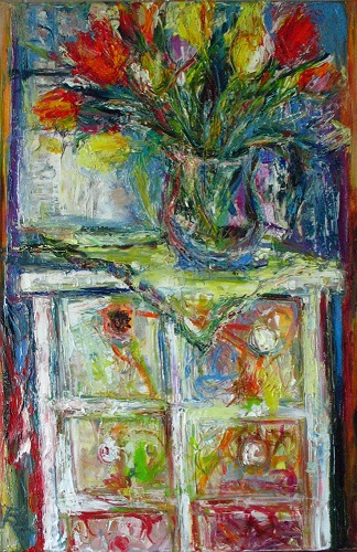 Weißer Schrank mit Tulpen