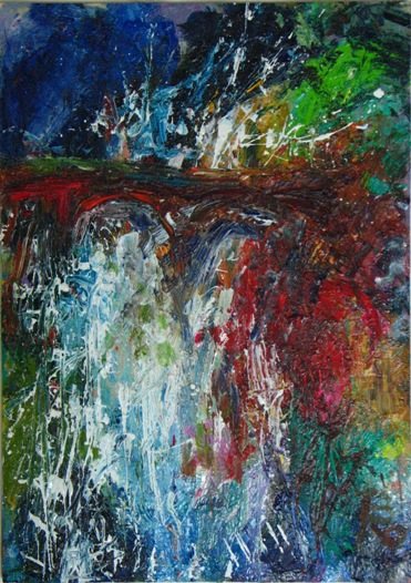 Brücke über wildes Wasser